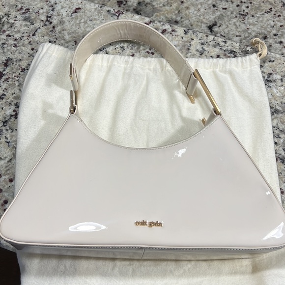 Cult Gaia Aliza Shoulder Bag - Picture 6 of 16